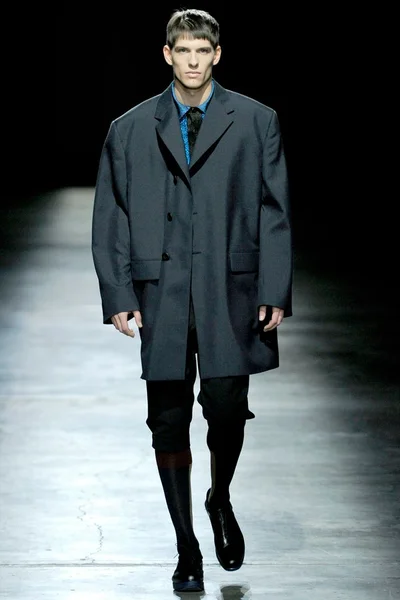 Look 20